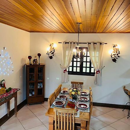 Casa Para Descanso Campos do Jordão Exteriör bild